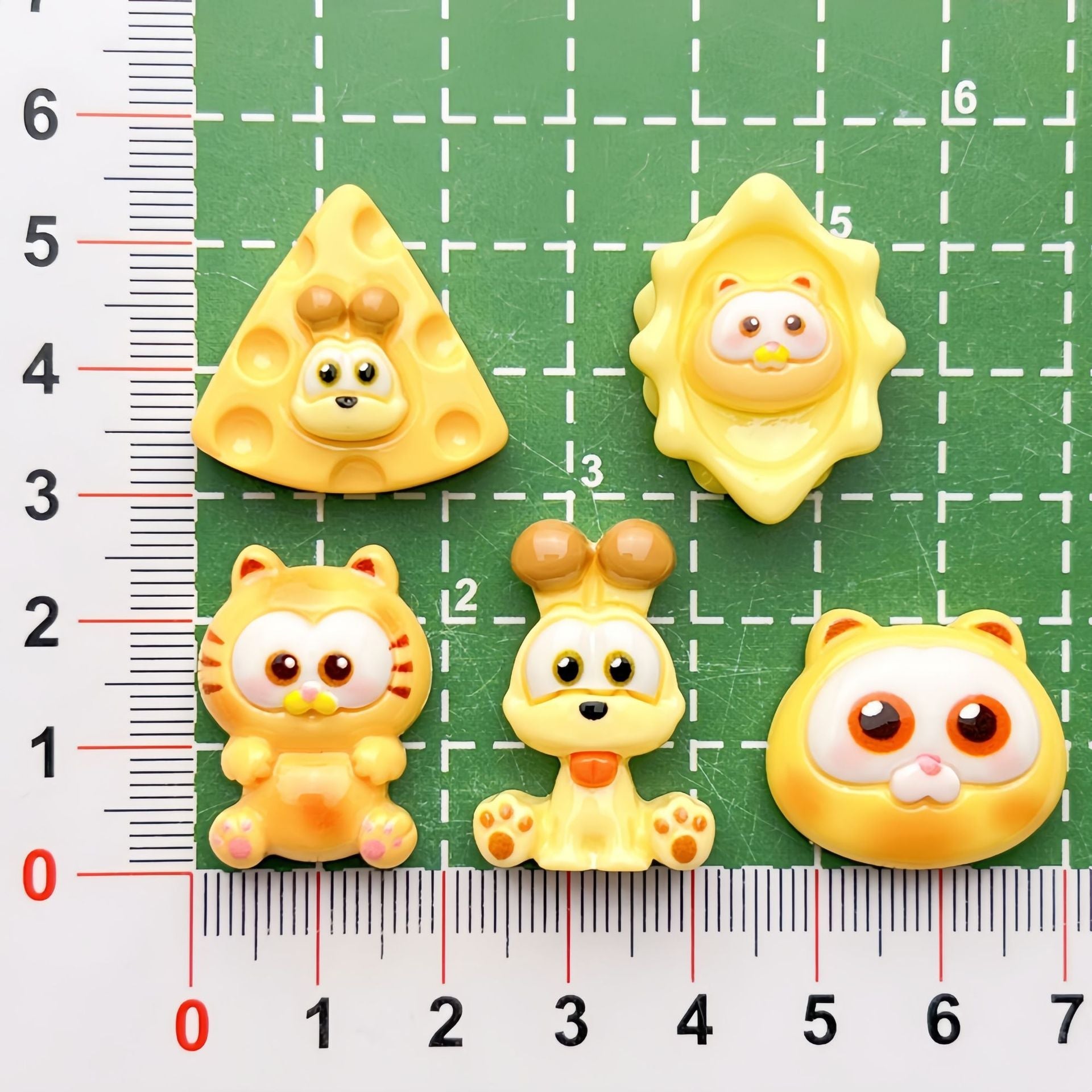 DIY Cute Garfield Charms Accessories – Customizable Phone Case, Hairpin, Fridge Magnet & Keychain Set