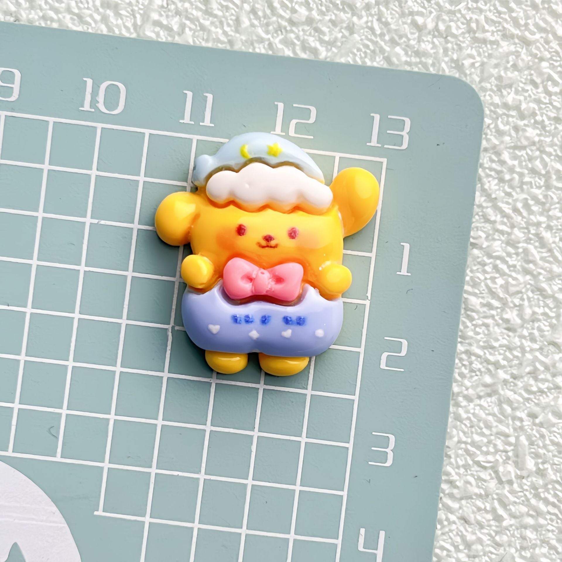 DIY Headband with Small Animals Charms Accessories – Customizable Phone Case, Hairpin, Fridge Magnet & Keychain Set