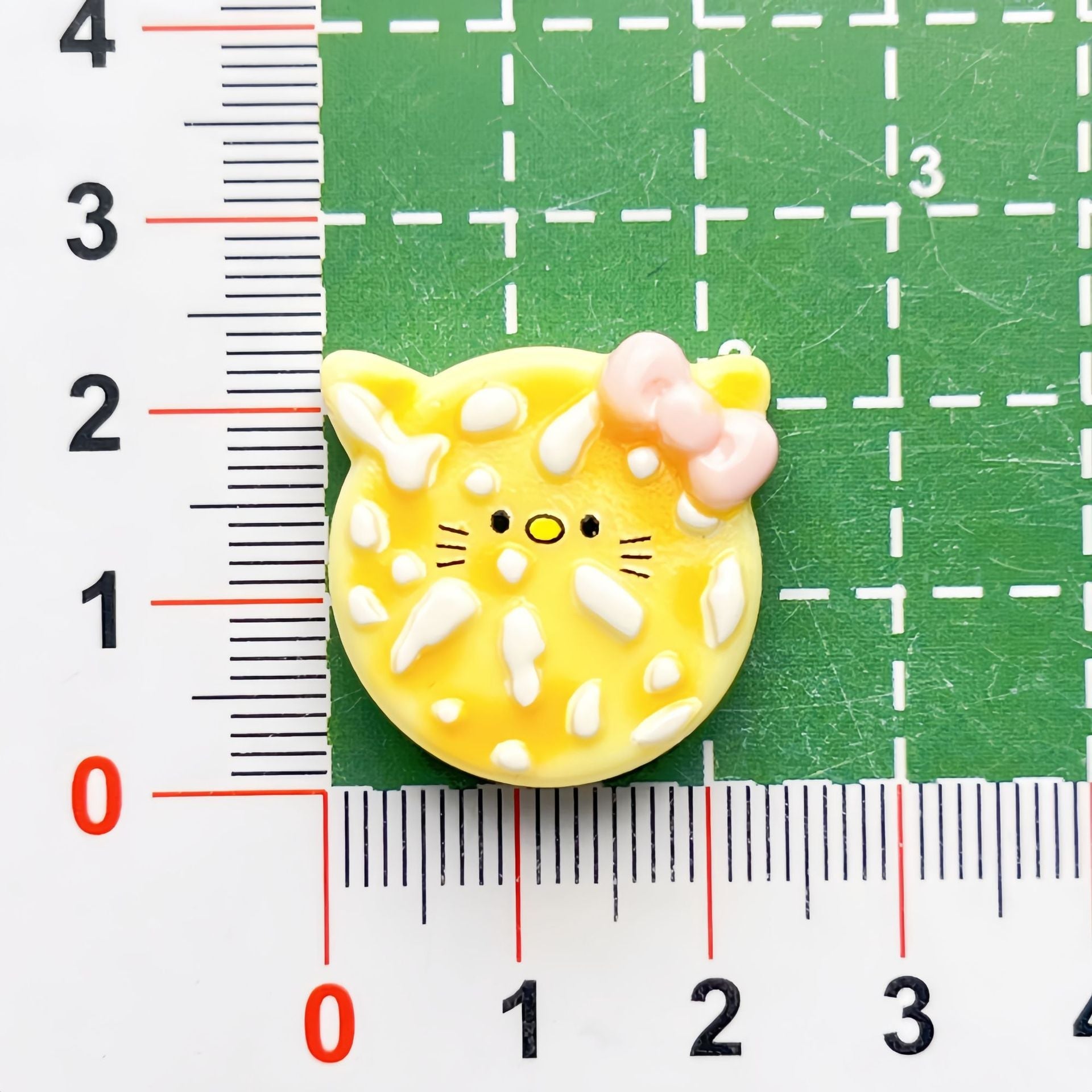 DIY Animal Snow Cake Charms Accessories – Customizable Phone Case, Hairpin, Fridge Magnet & Keychain Set