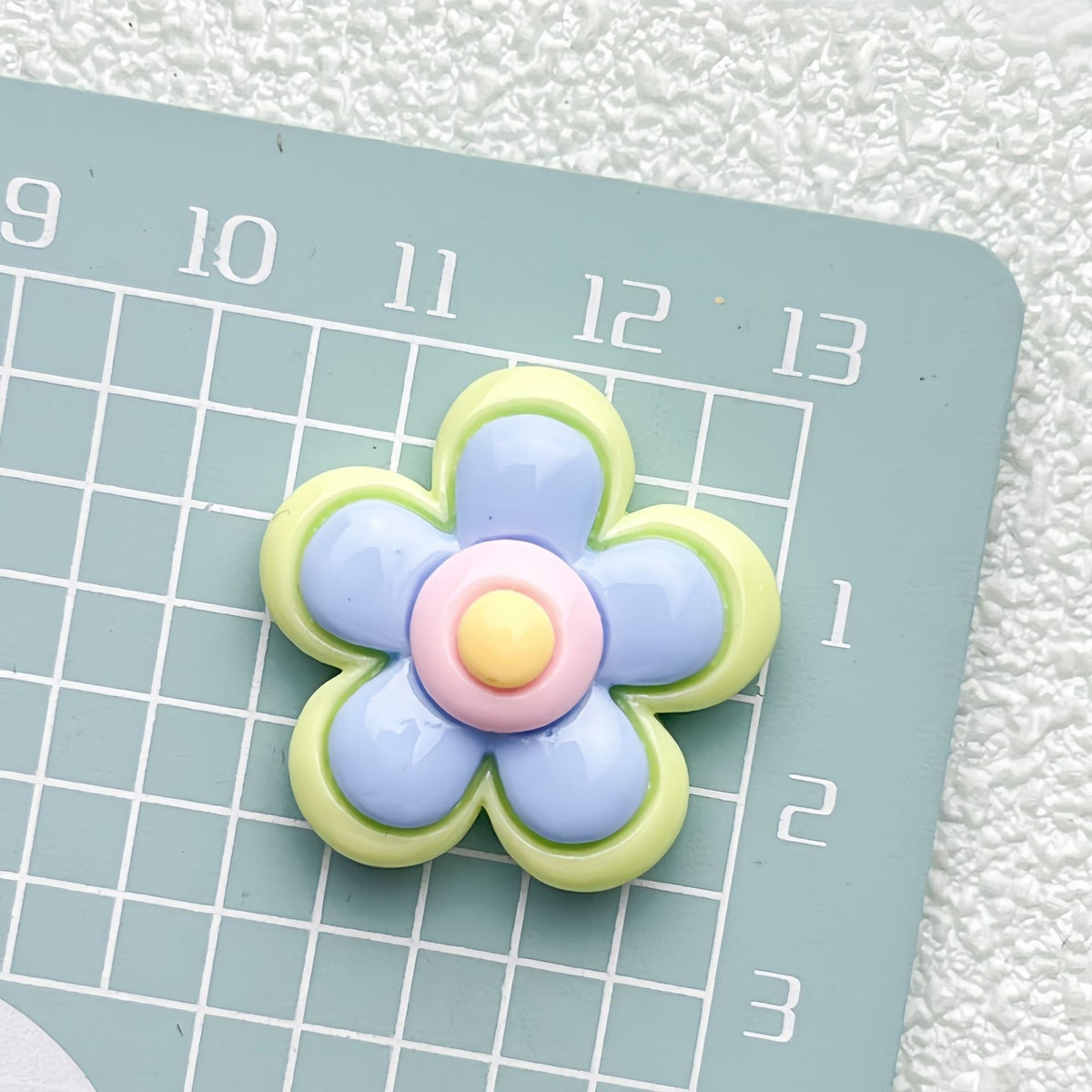DIY Flower Charms Accessories – Customizable Phone Case, Hairpin, Fridge Magnet & Keychain Set