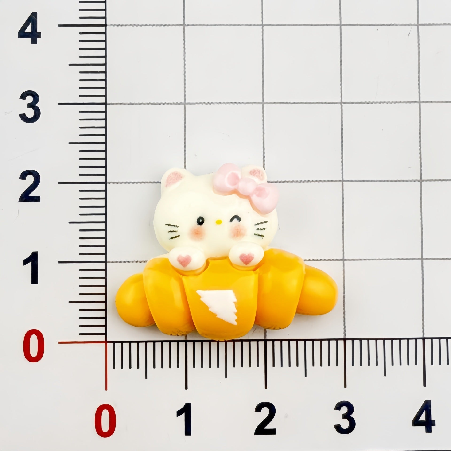DIY Cartoon Simulation Kitten Dessert Toy  Charms Accessories – Customizable Phone Case, Hairpin, Fridge Magnet & Keychain Set