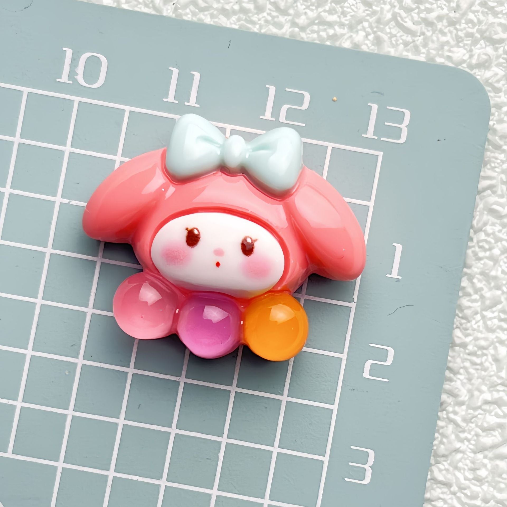 DIY Small luminous Sanrio Charms Accessories – Customizable Phone Case, Hairpin, Fridge Magnet & Keychain Set