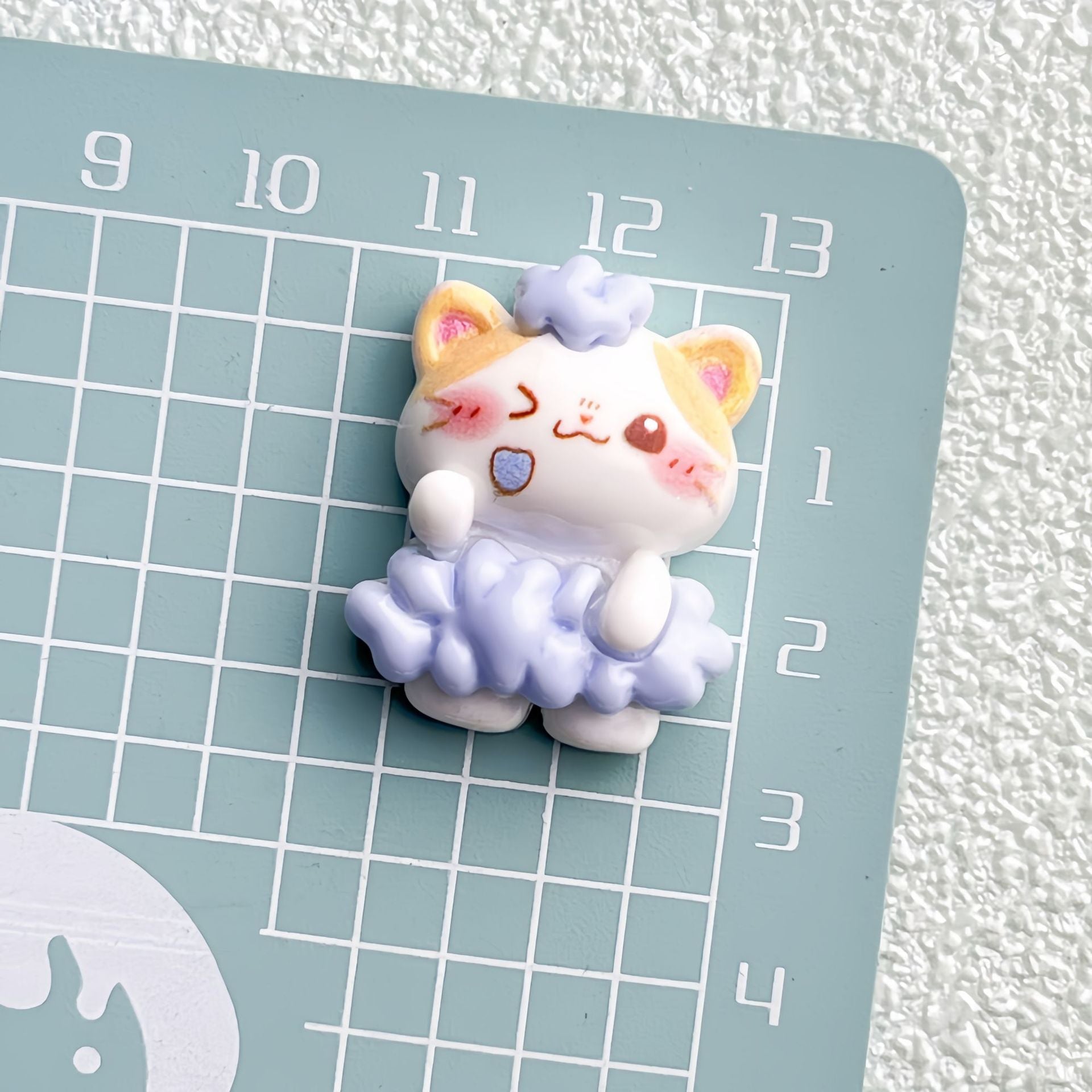 DIY Cute Little Cat Charms Accessories – Customizable Phone Case, Hairpin, Fridge Magnet & Keychain Set