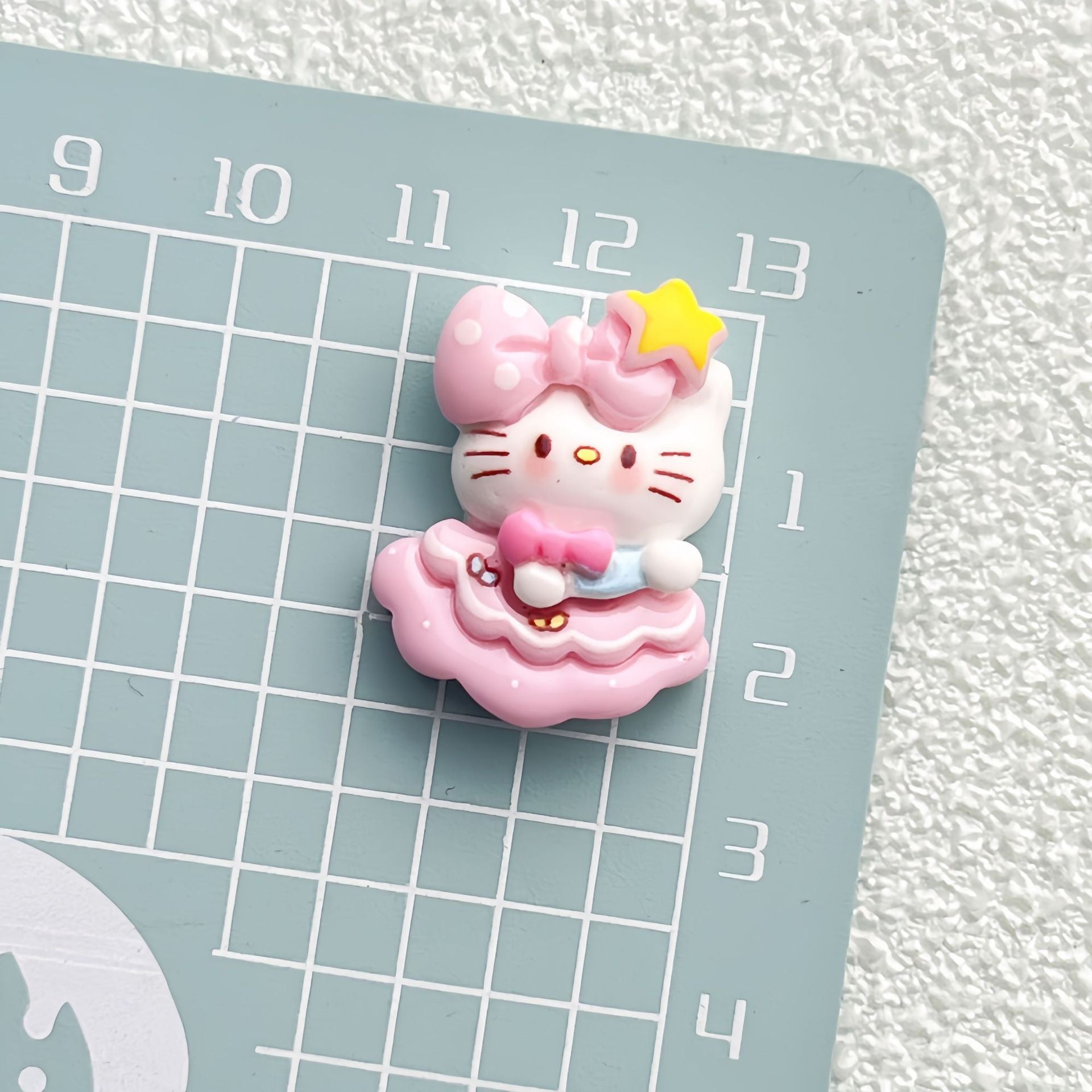 DIY Cat KT Cat  Charms Accessories – Customizable Phone Case, Hairpin, Fridge Magnet & Keychain Set