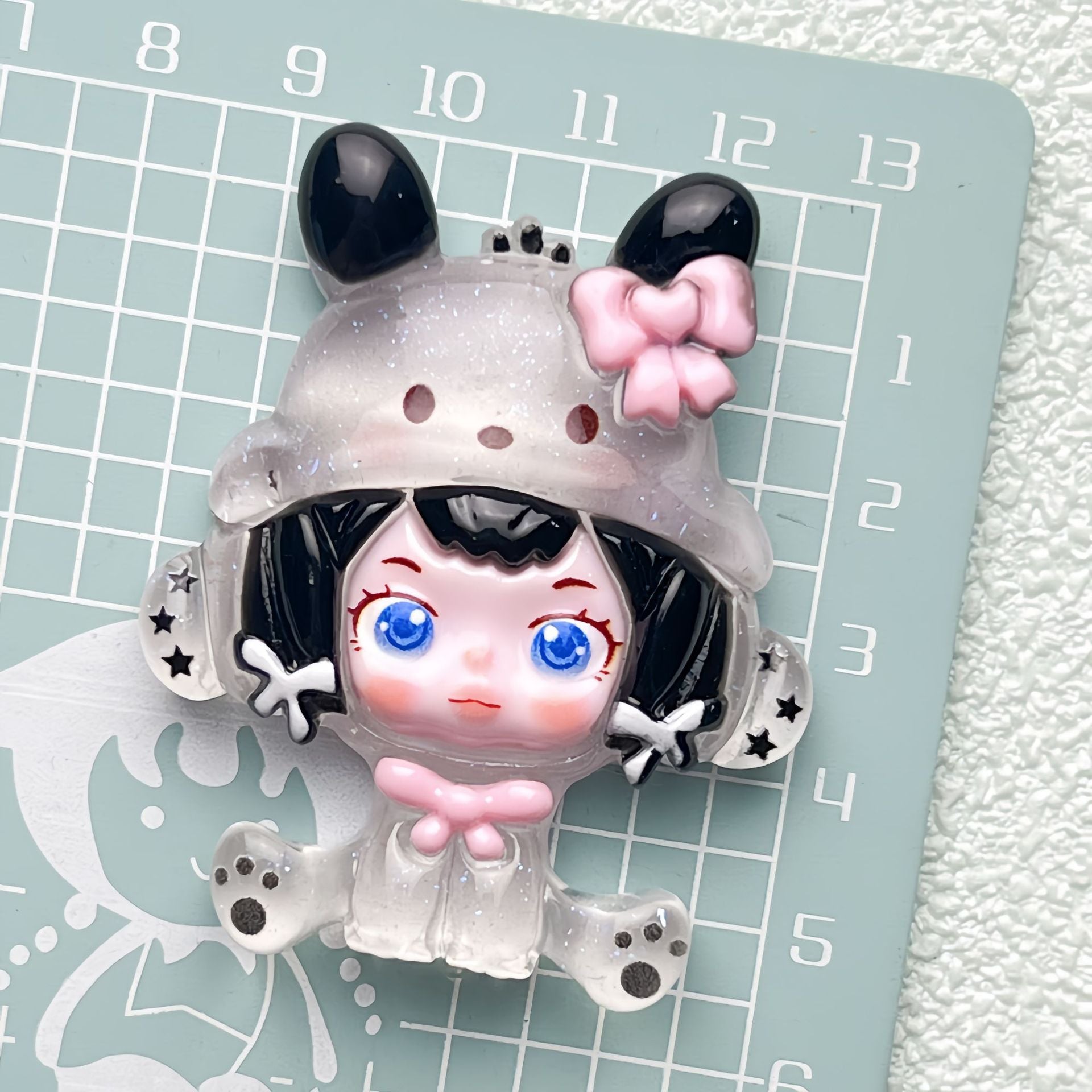 DIY   Luminous Sanrio Girl Charms Accessories – Customizable Phone Case, Hairpin, Fridge Magnet & Keychain Set