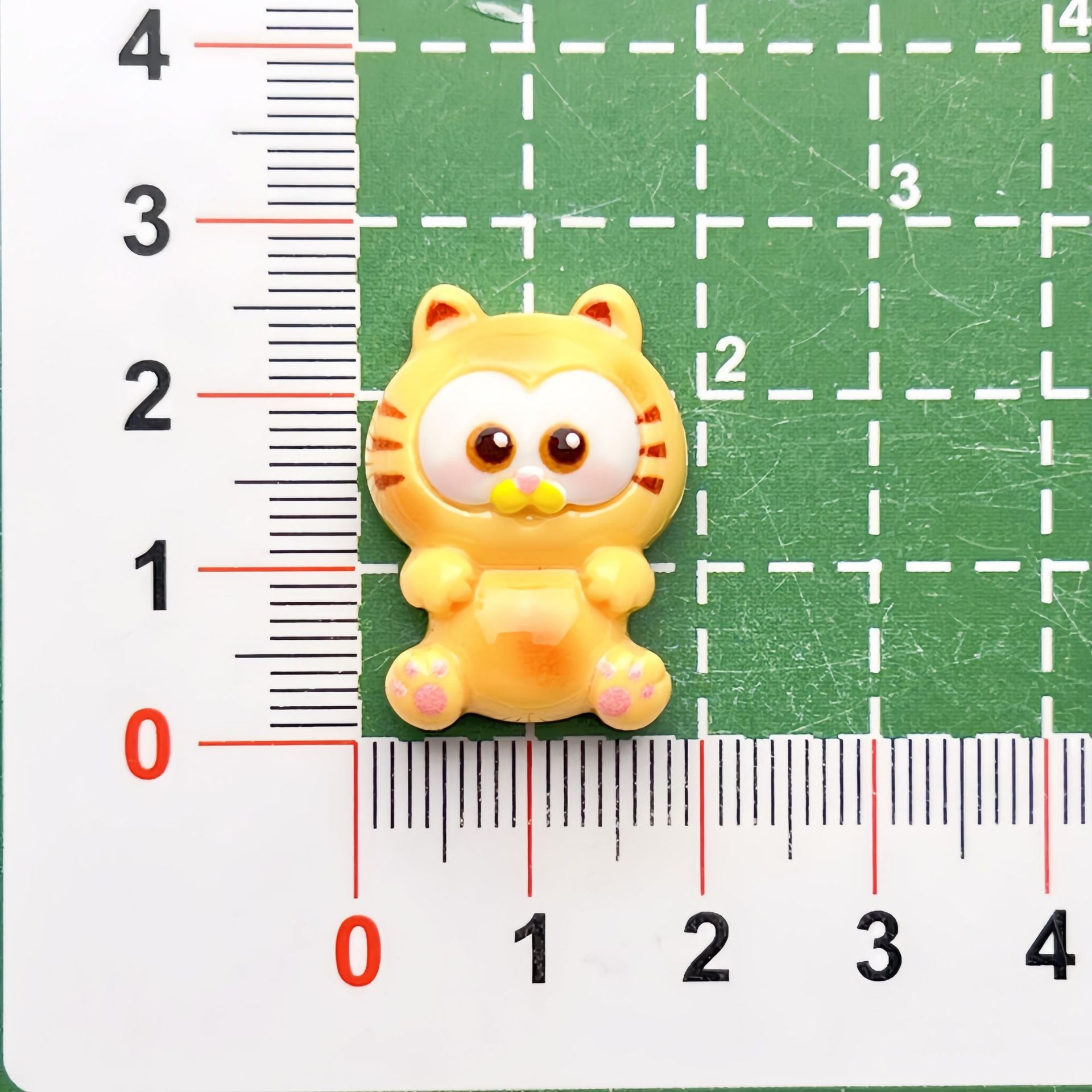 DIY Cute Garfield Charms Accessories – Customizable Phone Case, Hairpin, Fridge Magnet & Keychain Set