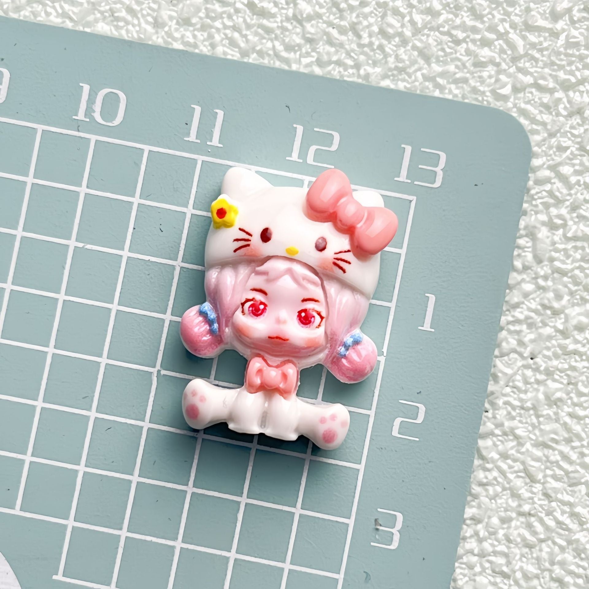 DIY Cross-dressing Girl Charms Accessories – Customizable Phone Case, Hairpin, Fridge Magnet & Keychain Set