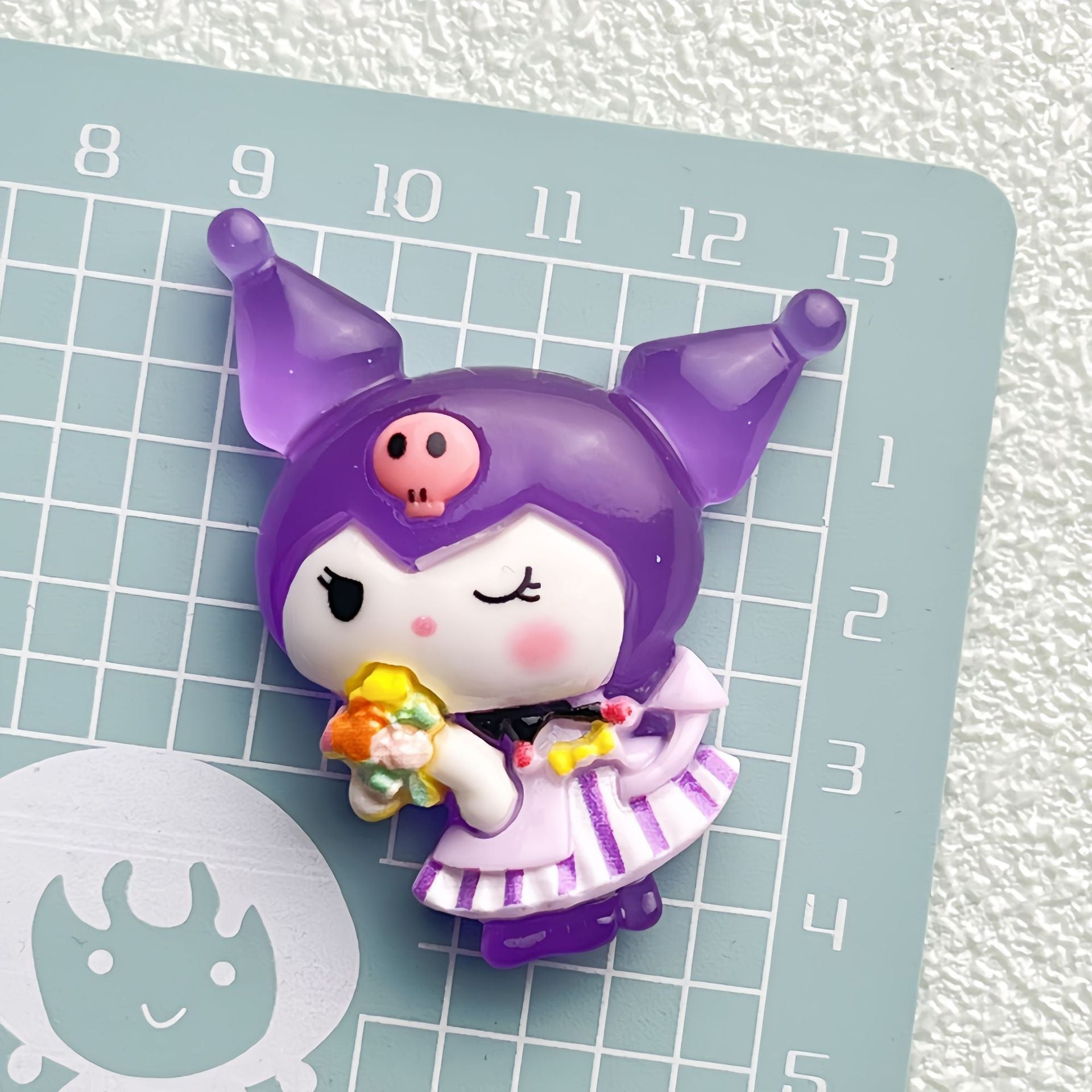 DIY Large Luminous Glossy Purple Rice Charms Accessories – Customizable Phone Case, Hairpin, Fridge Magnet & Keychain Set