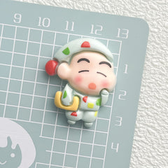 DIY Cross-dressing Shin-chan Charms Accessories – Customizable Phone Case, Hairpin, Fridge Magnet & Keychain Set