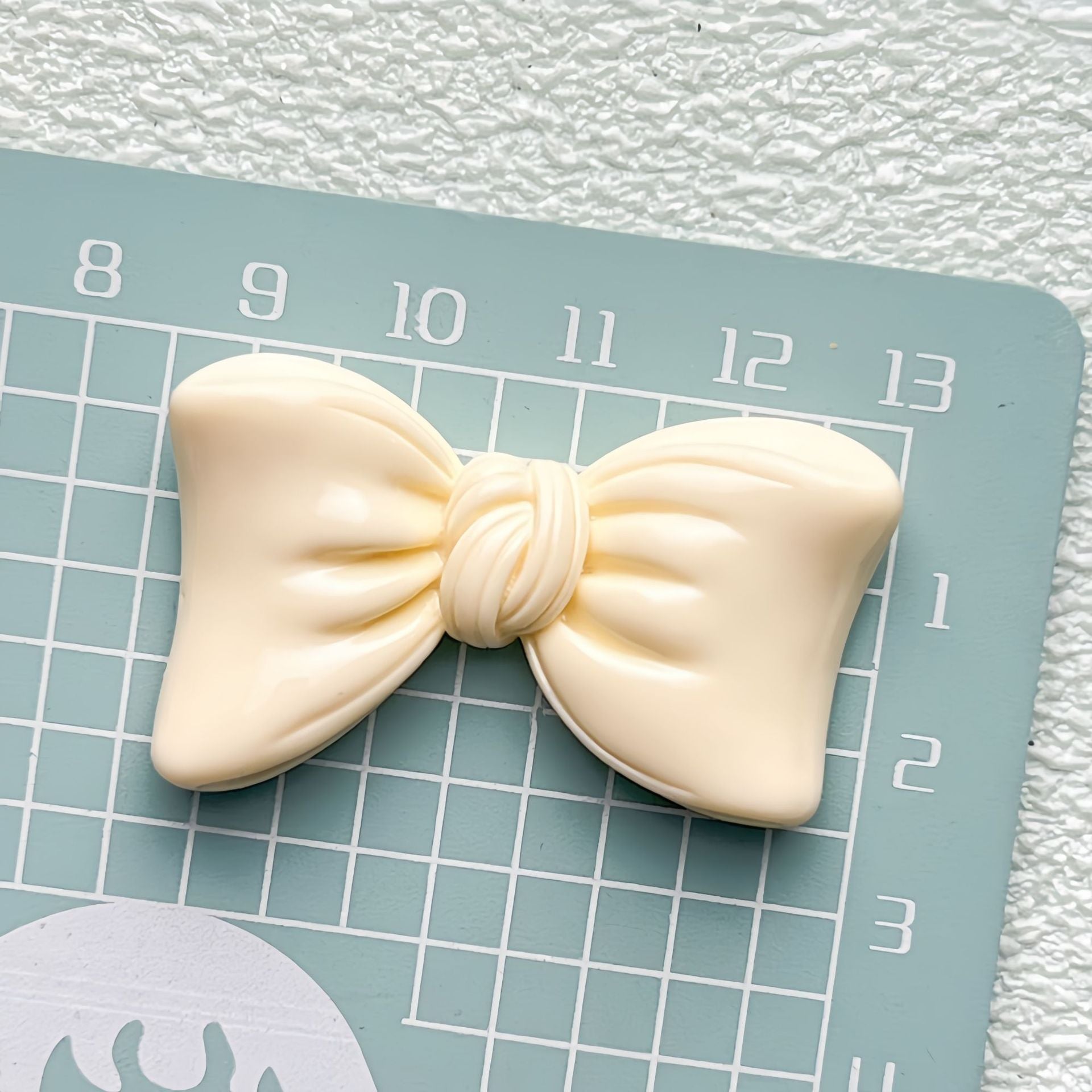 DIY  multi-color bow Charms Accessories – Customizable Phone Case, Hairpin, Fridge Magnet & Keychain Set