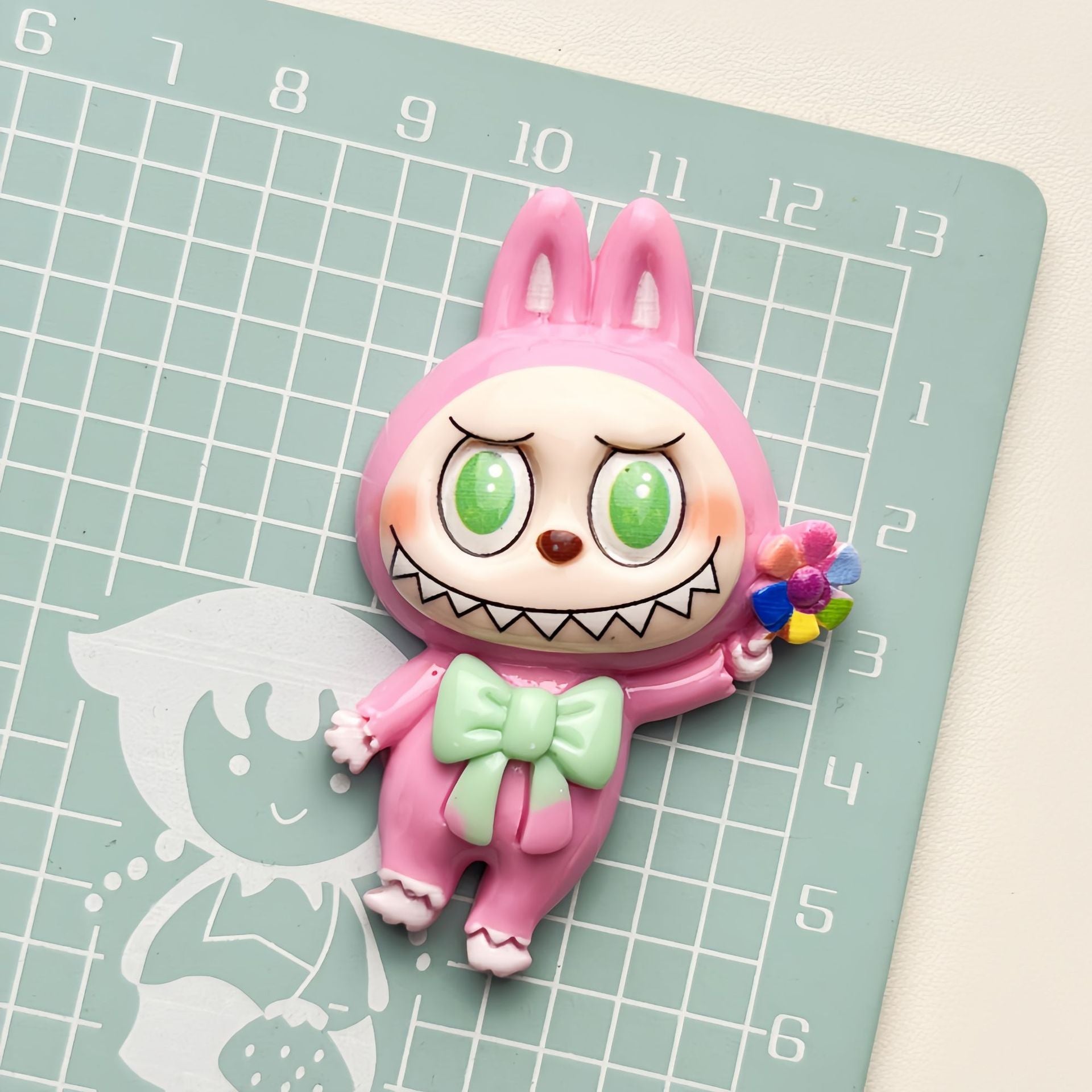 DIY  Happy Expression Charms Accessories – Customizable Phone Case, Hairpin, Fridge Magnet & Keychain Set